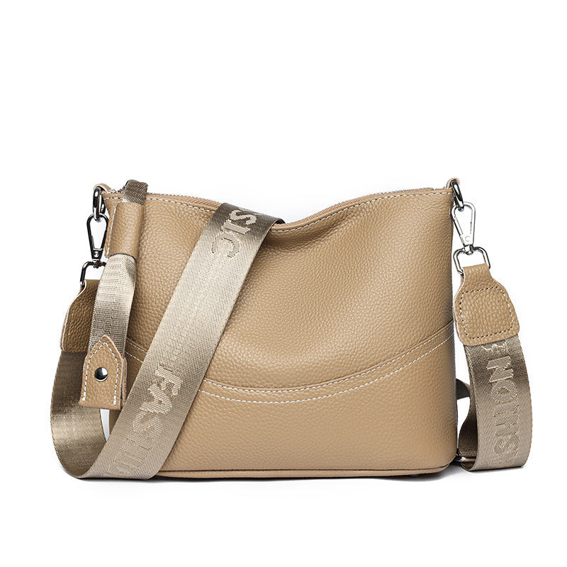 Fashionable And Versatile Simple Daily Commuter Crossbody Bag