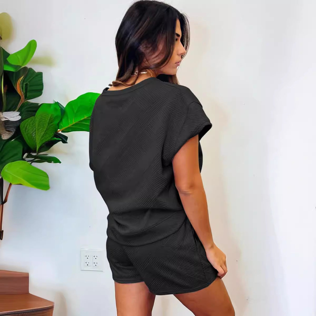 Solid Color Round Neck Short Sleeves Top Shorts Suit
