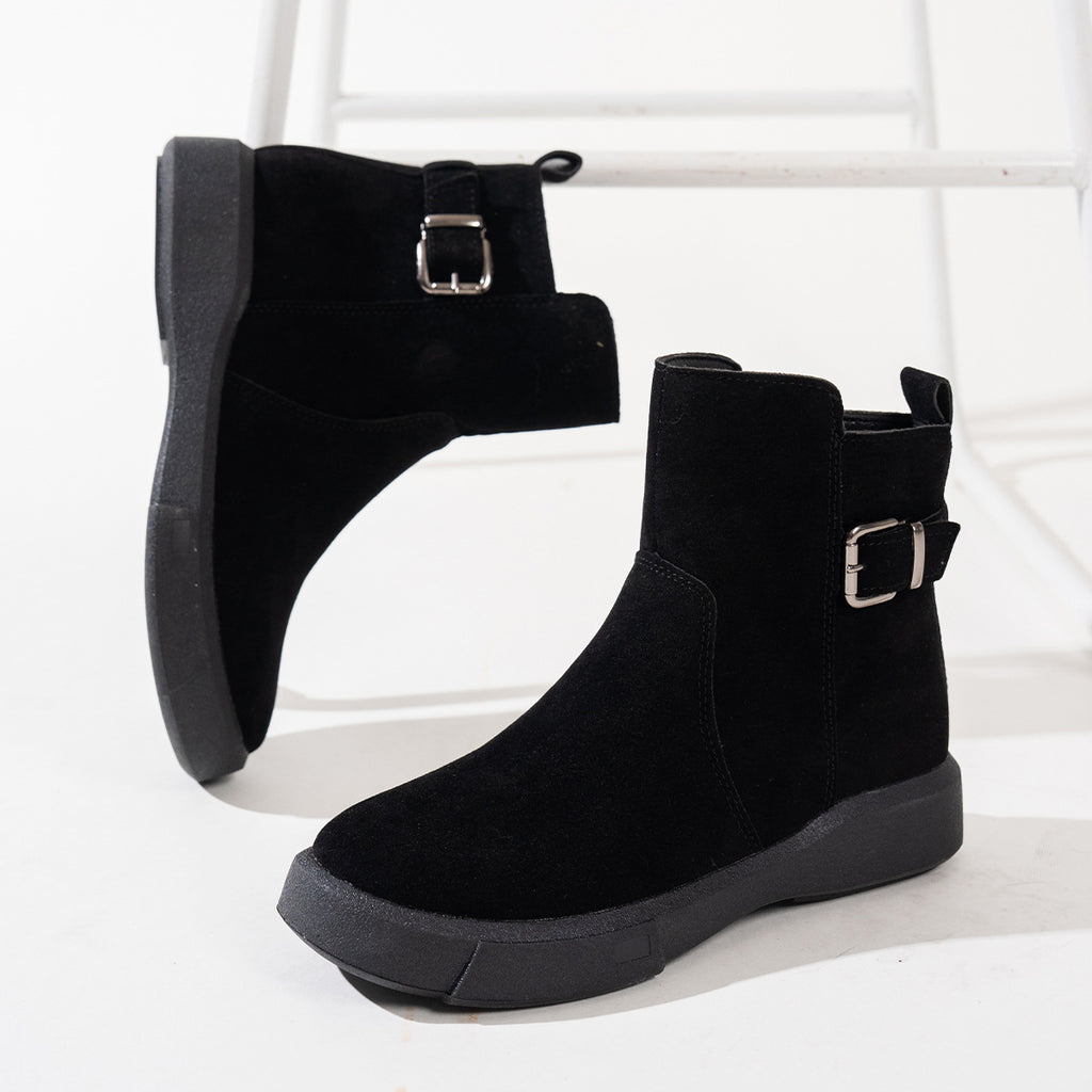 Womens Short Flat-heeled Round-toe Boots With A Side Zipper