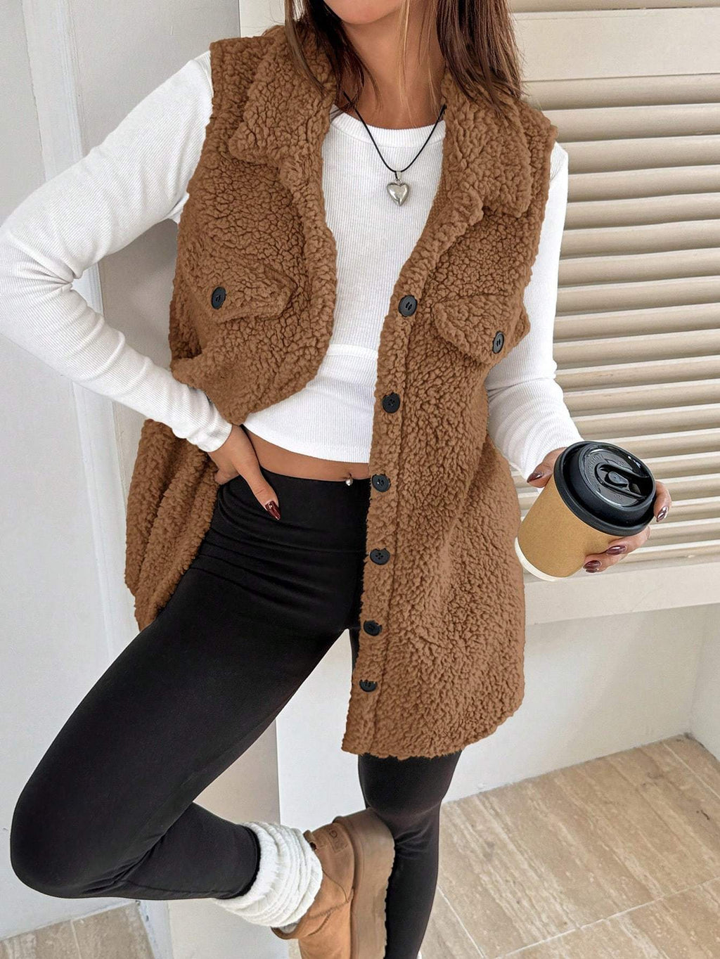 Suitable For Winter Flip Detail Teddy Vest, Simple And Fashionable
