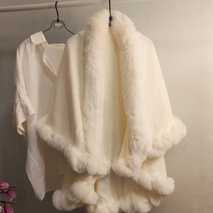 Thickened Knitted Cape With Furry Collar For FallWinter