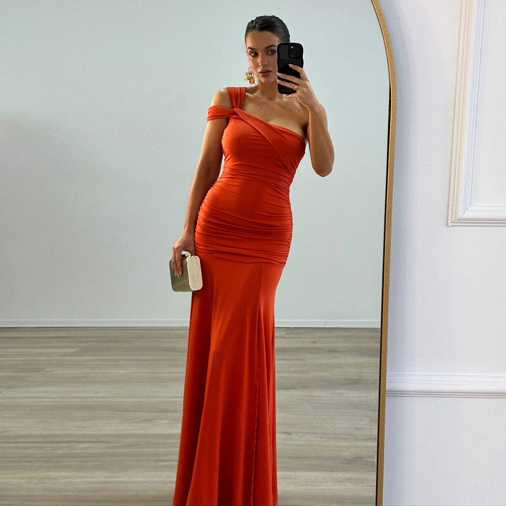 Solid Color Sexy Oblique Shoulder Pleated Side Slit Slim Fit Dress