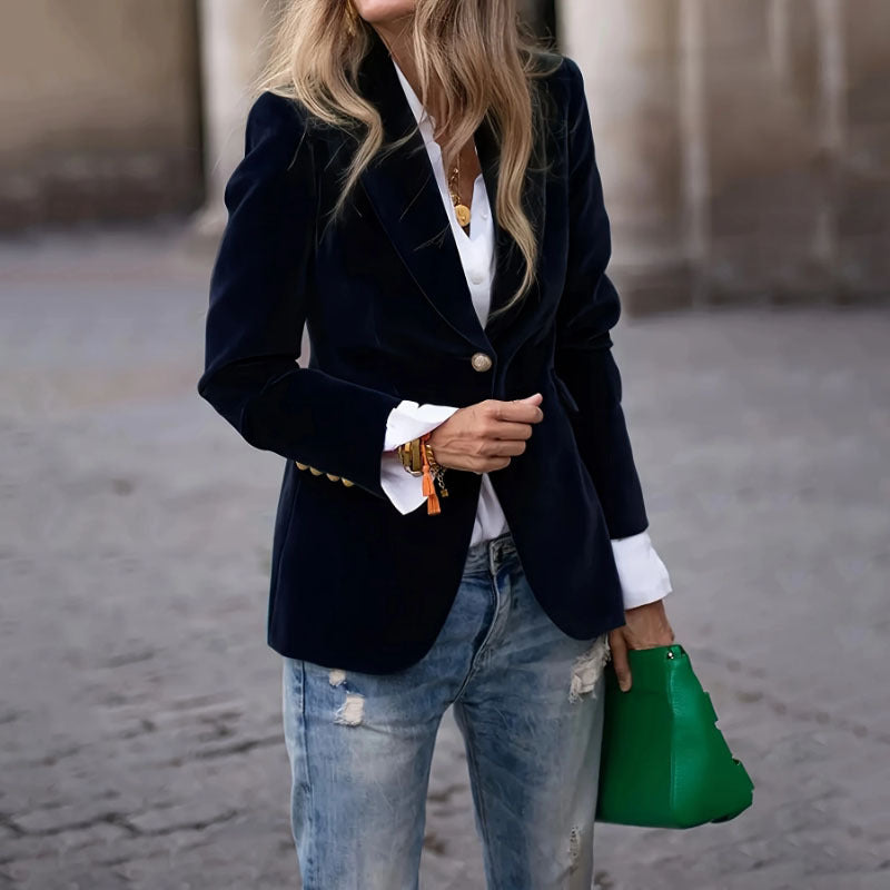 Elegant Figure-flattering Velvet Blazer With A Refined Touch