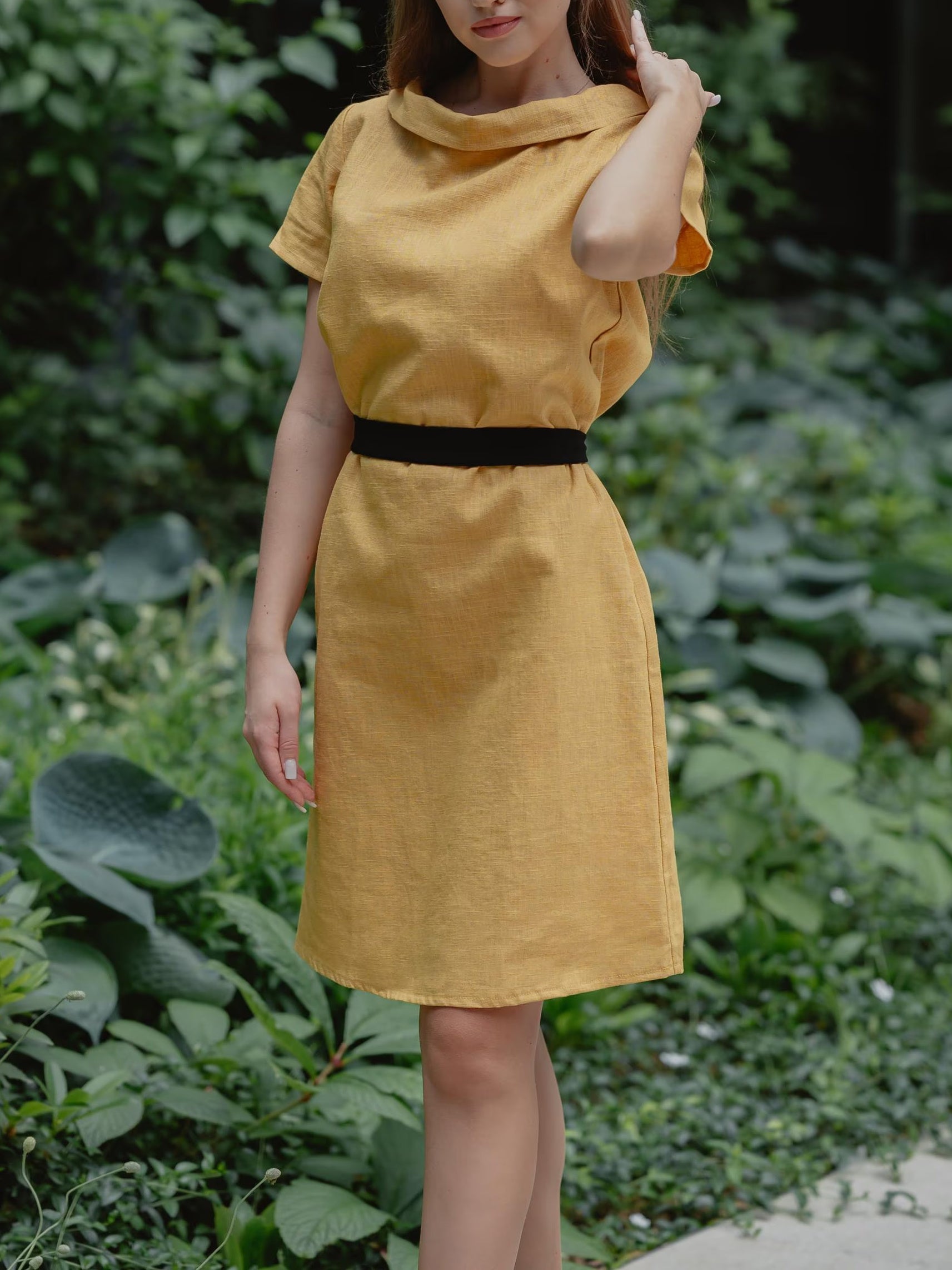 Cotton And Linen Round Neck Short Sleeve Dress