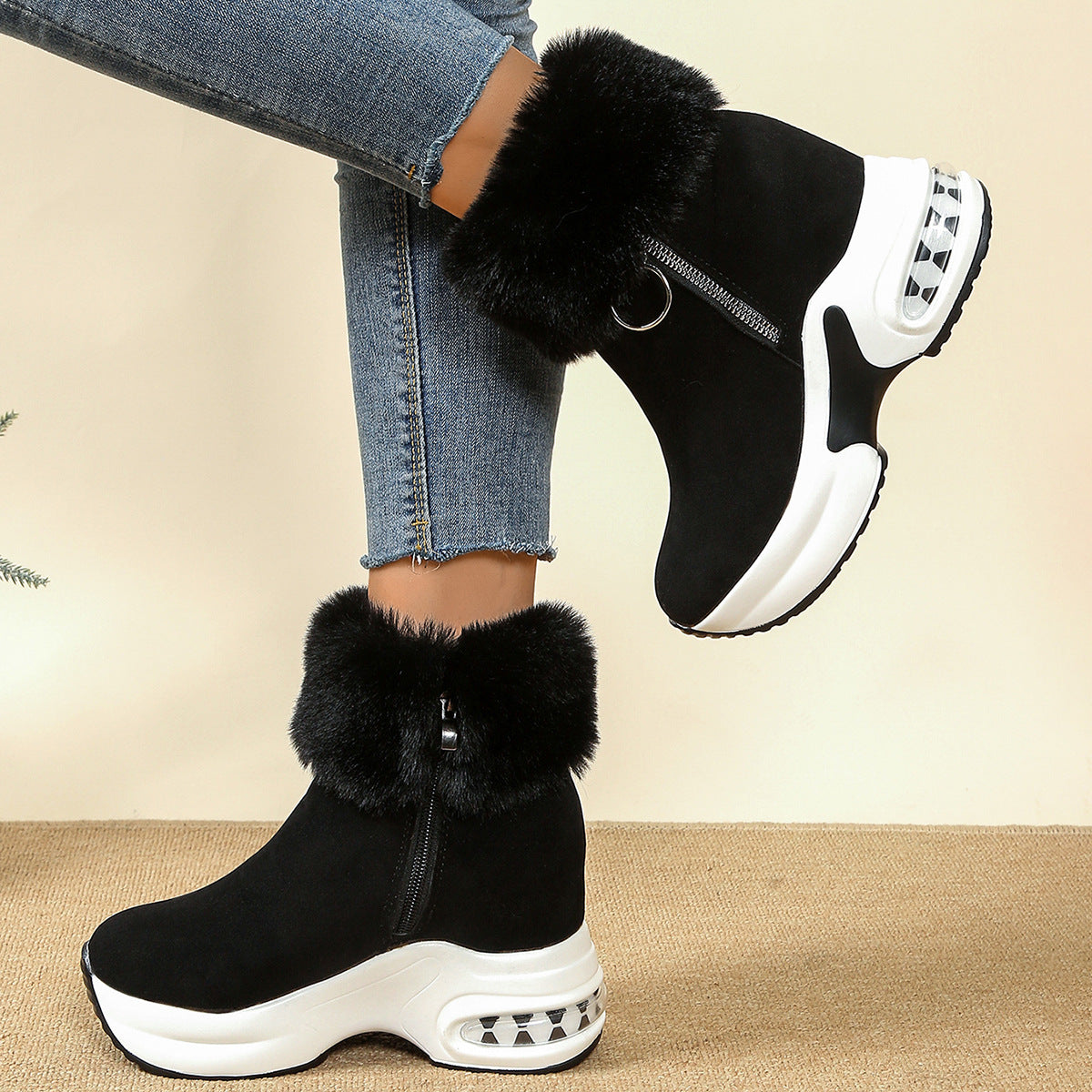 Womens Height-Enhancing Insulated Platform Fleece-Lined Ankle Boots