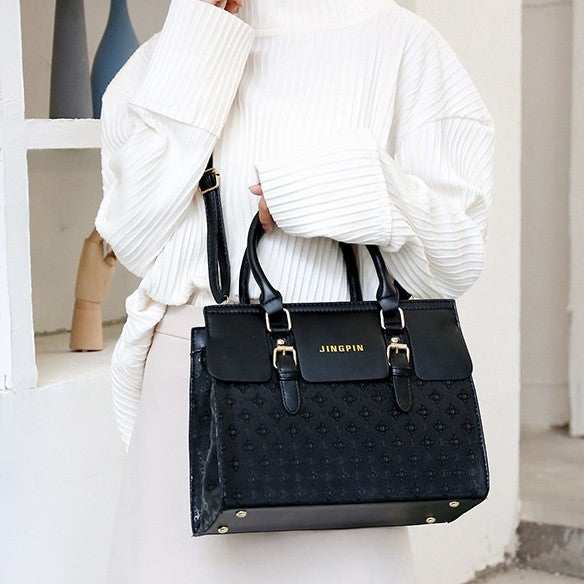 Simple Womens Shoulder Bag With A Diamond-quilted Texture