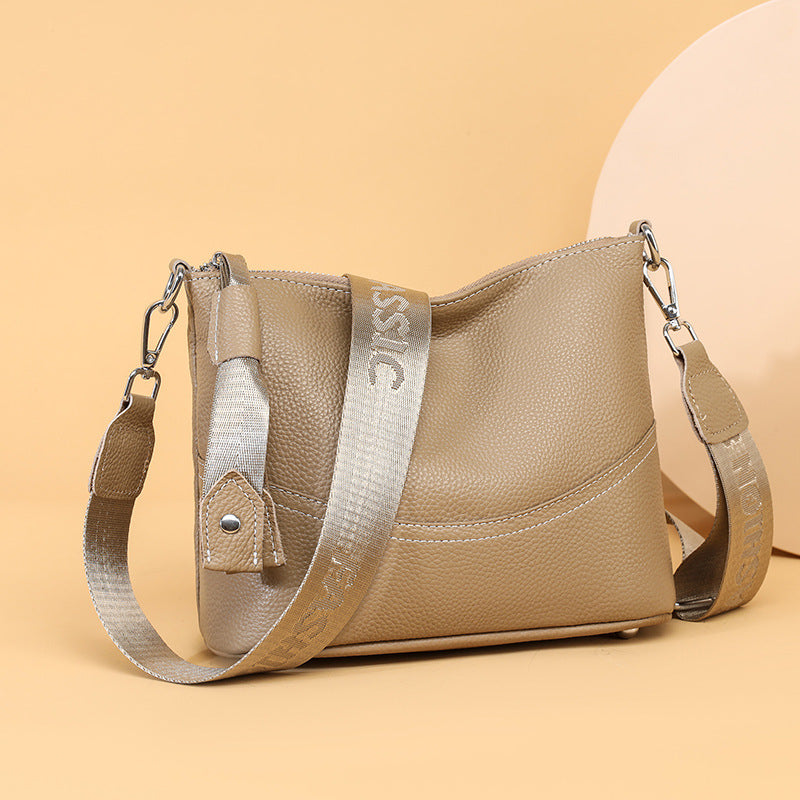 Fashionable And Versatile Simple Daily Commuter Crossbody Bag