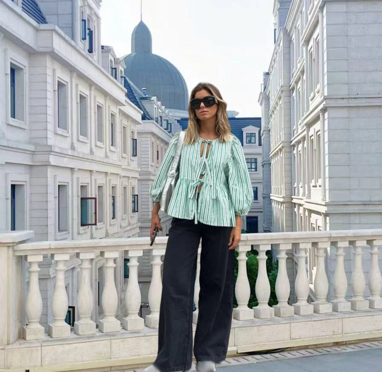 Spring And Summer New Women's Sweet And Casual Round Neck Bubble Sleeve Tied Striped Shirt