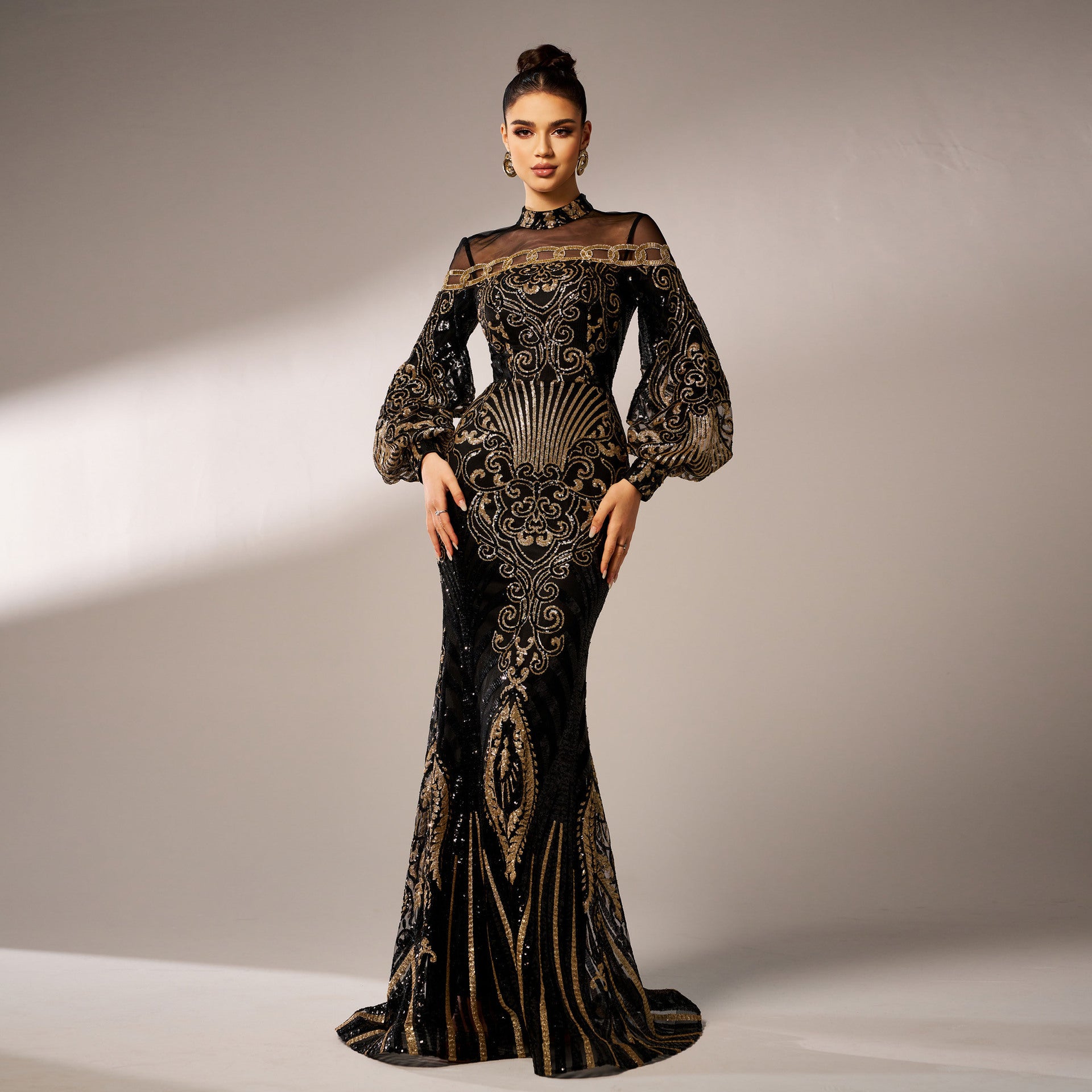 Long Sleeve Round Neck Sequins Mesh Fishtail Evening Dress