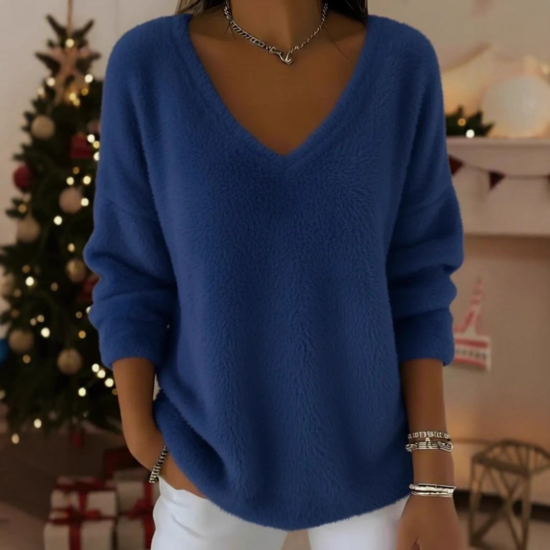 Plush Pullover With A Drop-shoulder V-neck And Long Sleeves