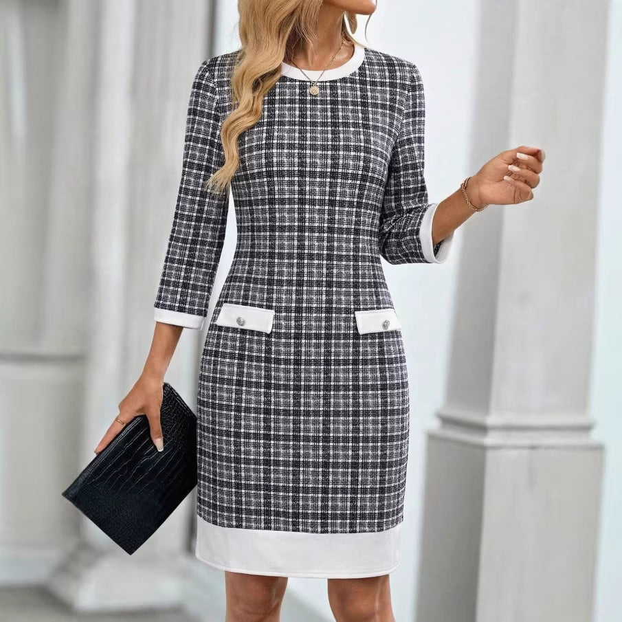 Color-Block Dress With A Crew Neck And Three-Quarter Sleeves