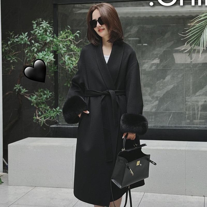 Wool Coat For Women Mid-length Black With Fox-fur Cuffs