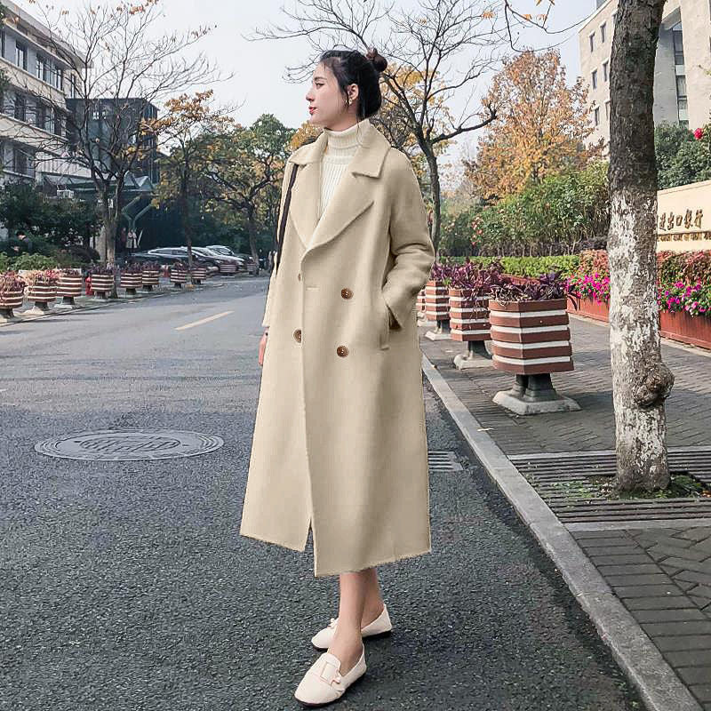Petite Women's Wool Coat With Notched Lapel
