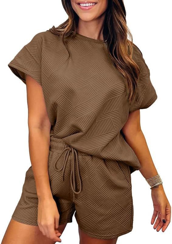 Solid Color Round Neck Short Sleeves Top Shorts Suit