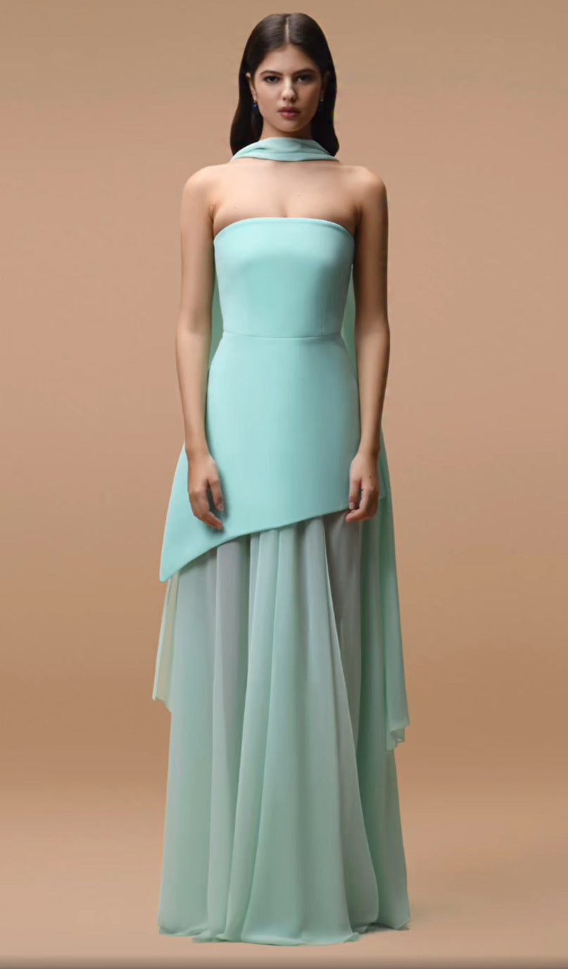 Solid-Color Strapless Dress With Fluttering Ties And A Slit