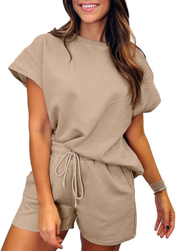 Solid Color Round Neck Short Sleeves Top Shorts Suit