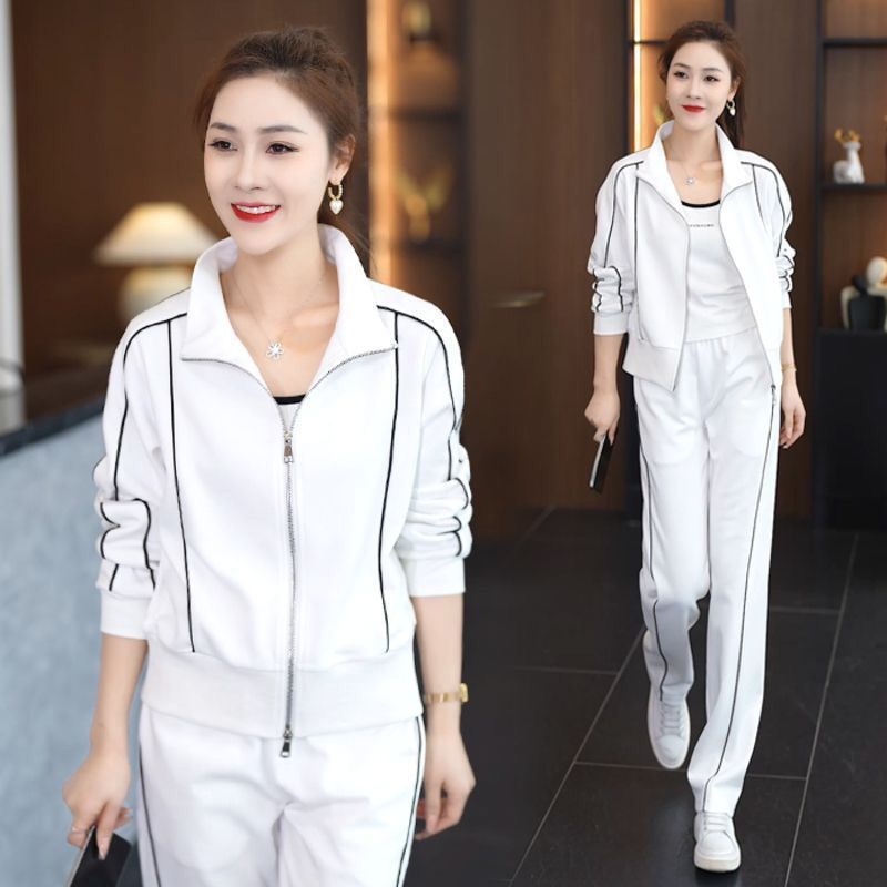 Fashionable Slimming Casual Sports Suit