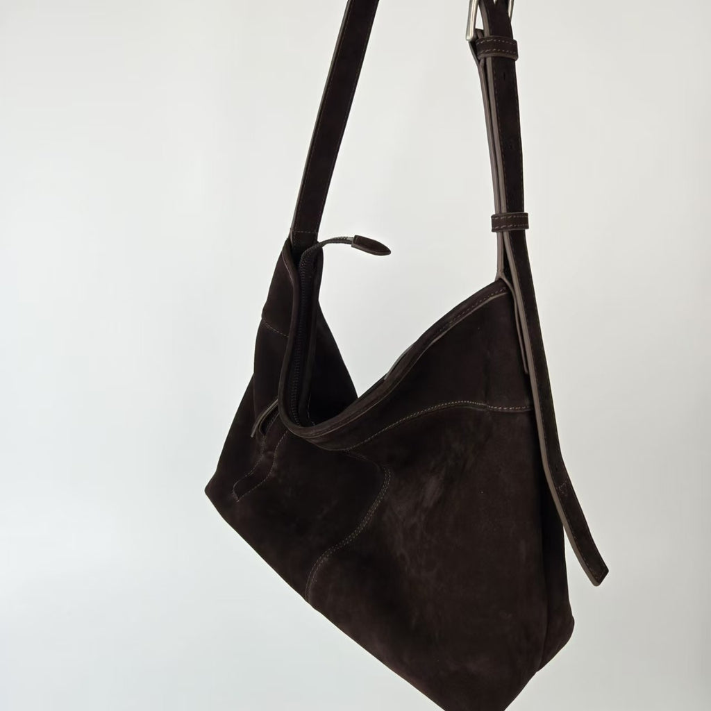 New Autumnwinter Womens Single-shoulder Bag Made From Premium First-layer Cowhide With A Matte Finish