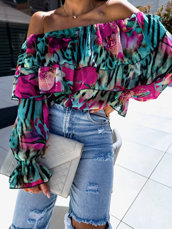 Fashionable Off-shoulder Print Blouse With A Boat Neckline