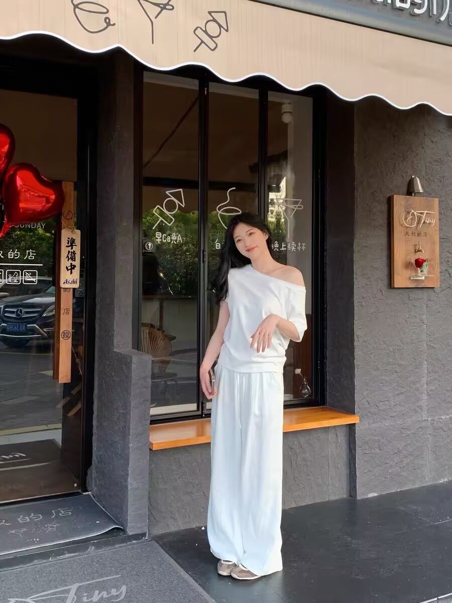 White Drawstring Wide-leg Pants