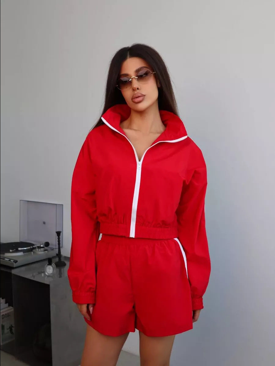 Women's Long-sleeved Zipper Sport Cardigan Coat Shorts Suit Casual