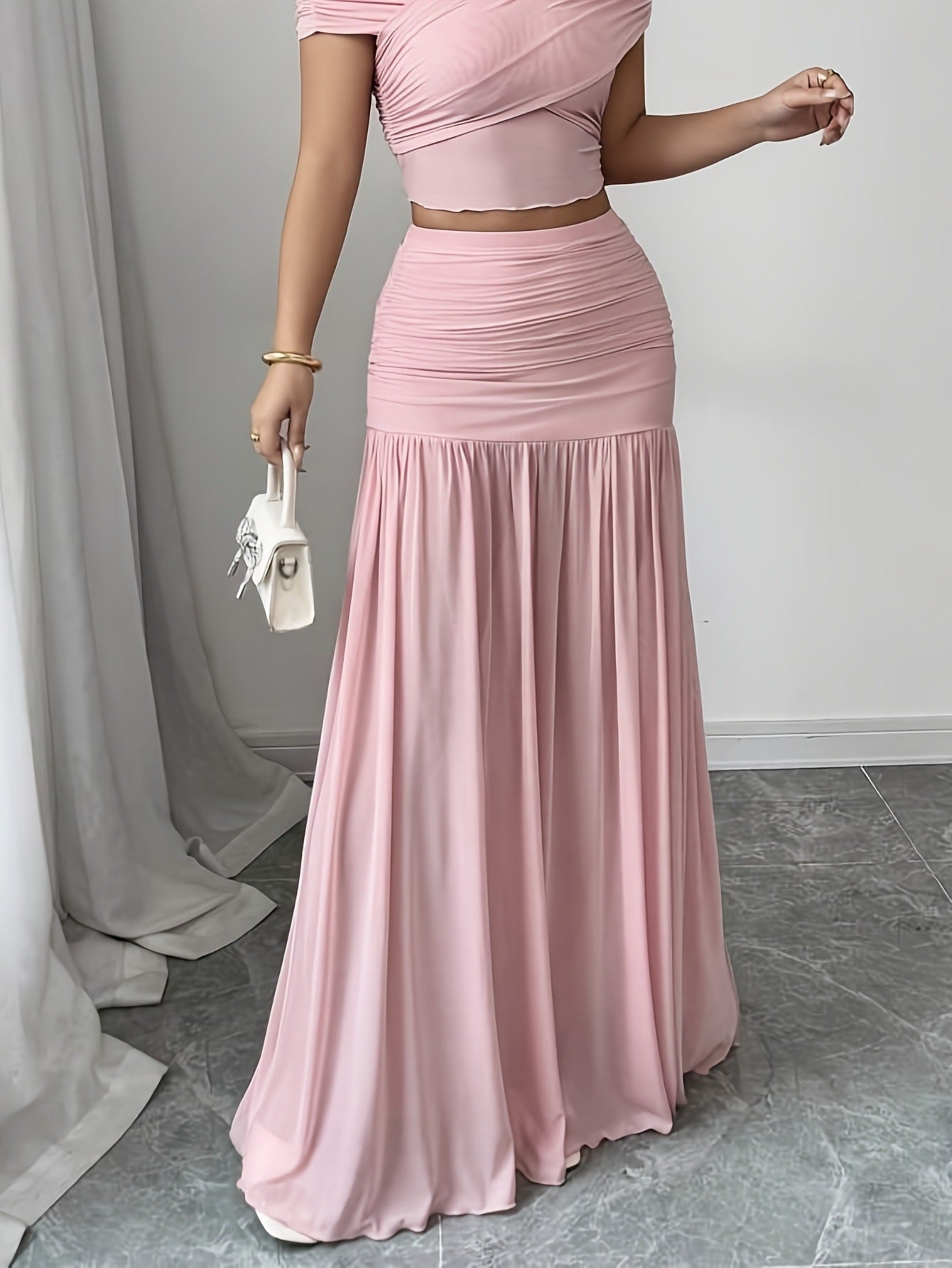 Elegant Solid Color Pleated Long Skirt For Women