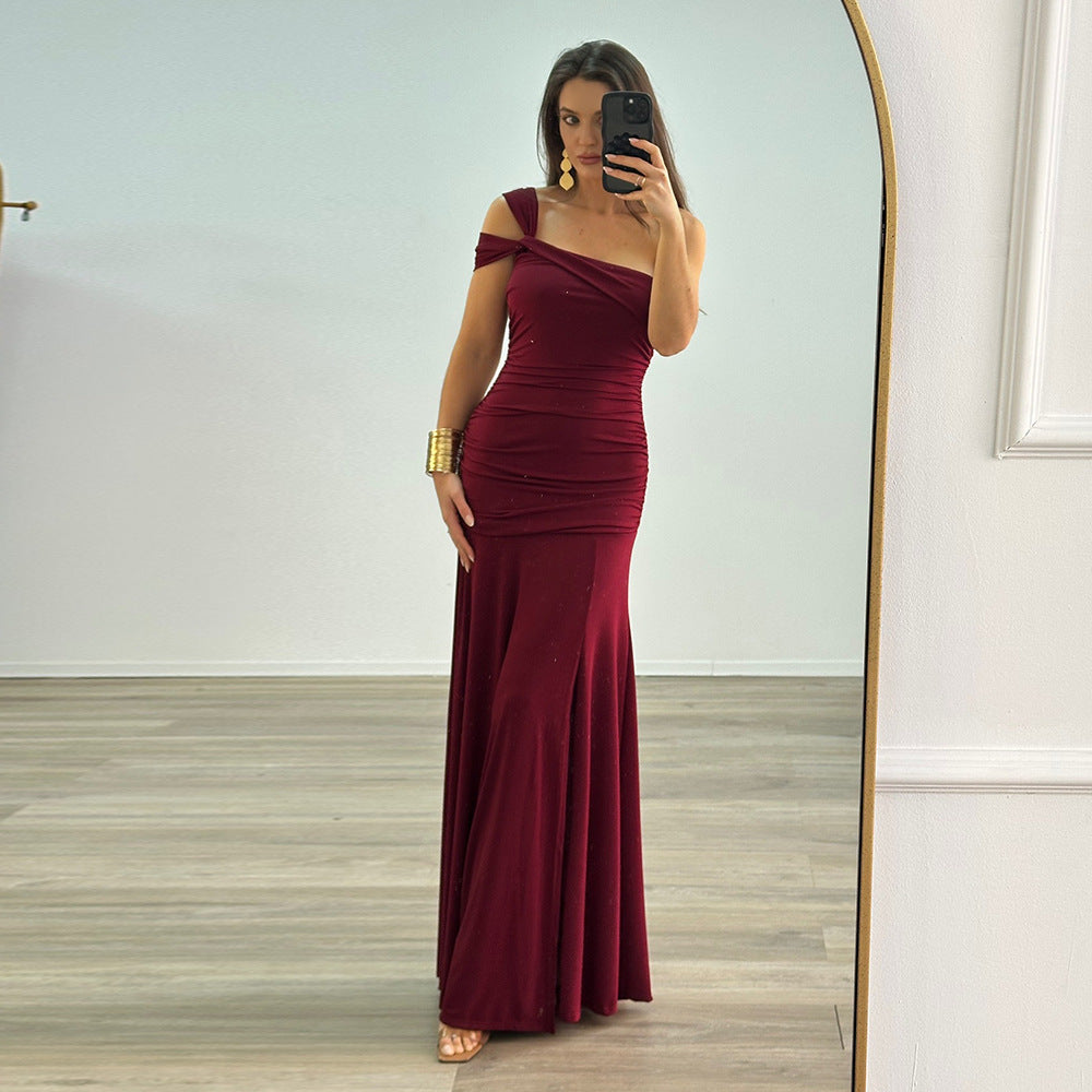 Solid Color Sexy Oblique Shoulder Pleated Side Slit Slim Fit Dress