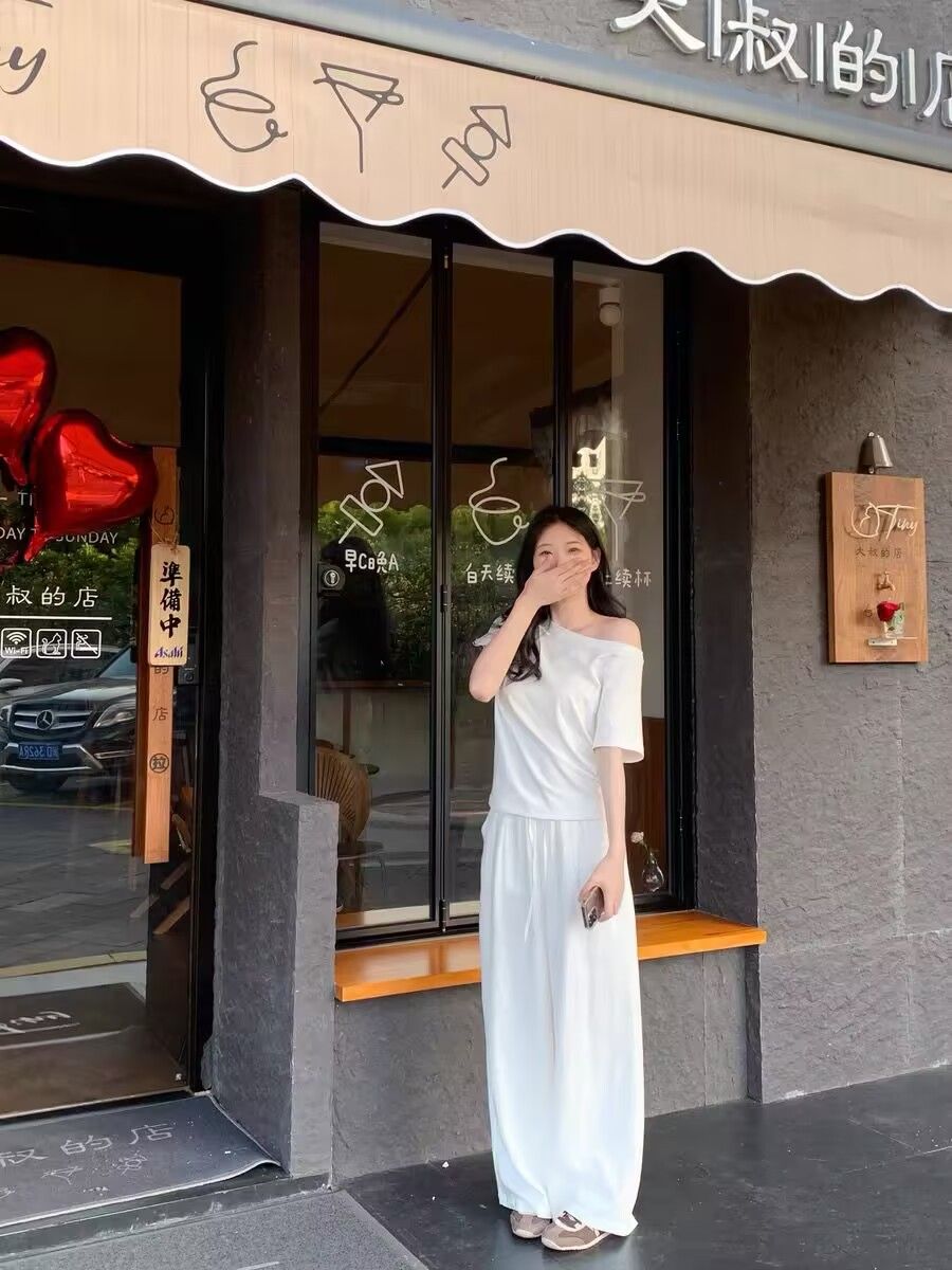 White Drawstring Wide-leg Pants