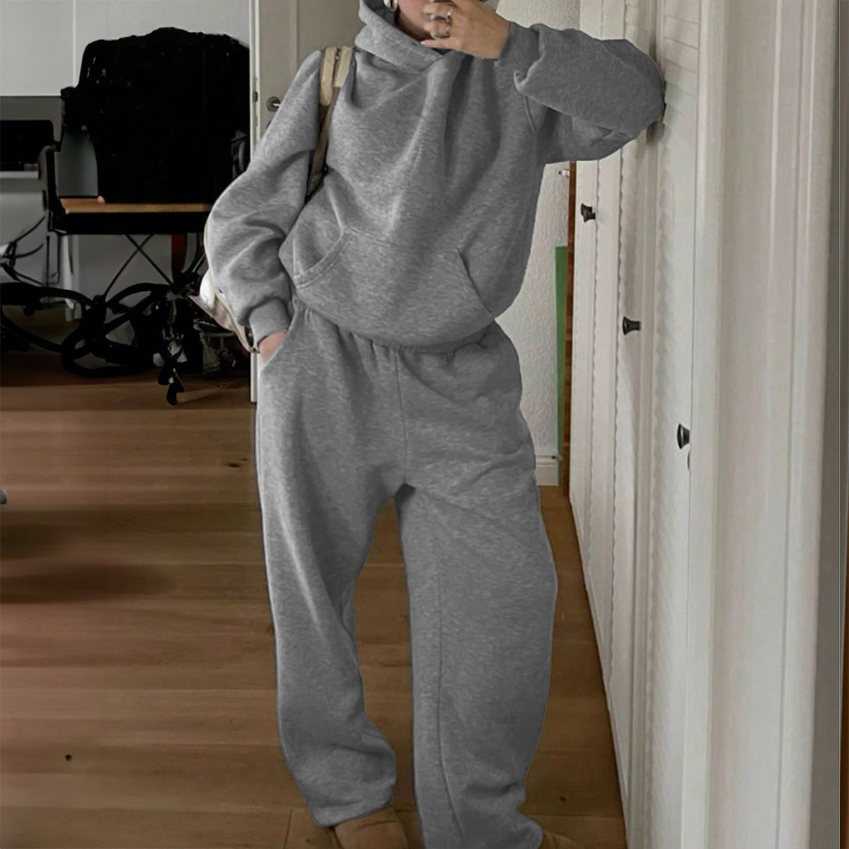 Casual Loose And Warm Inner Velvet Hooded Sweatshirt And Sweatpants Two-piece Set