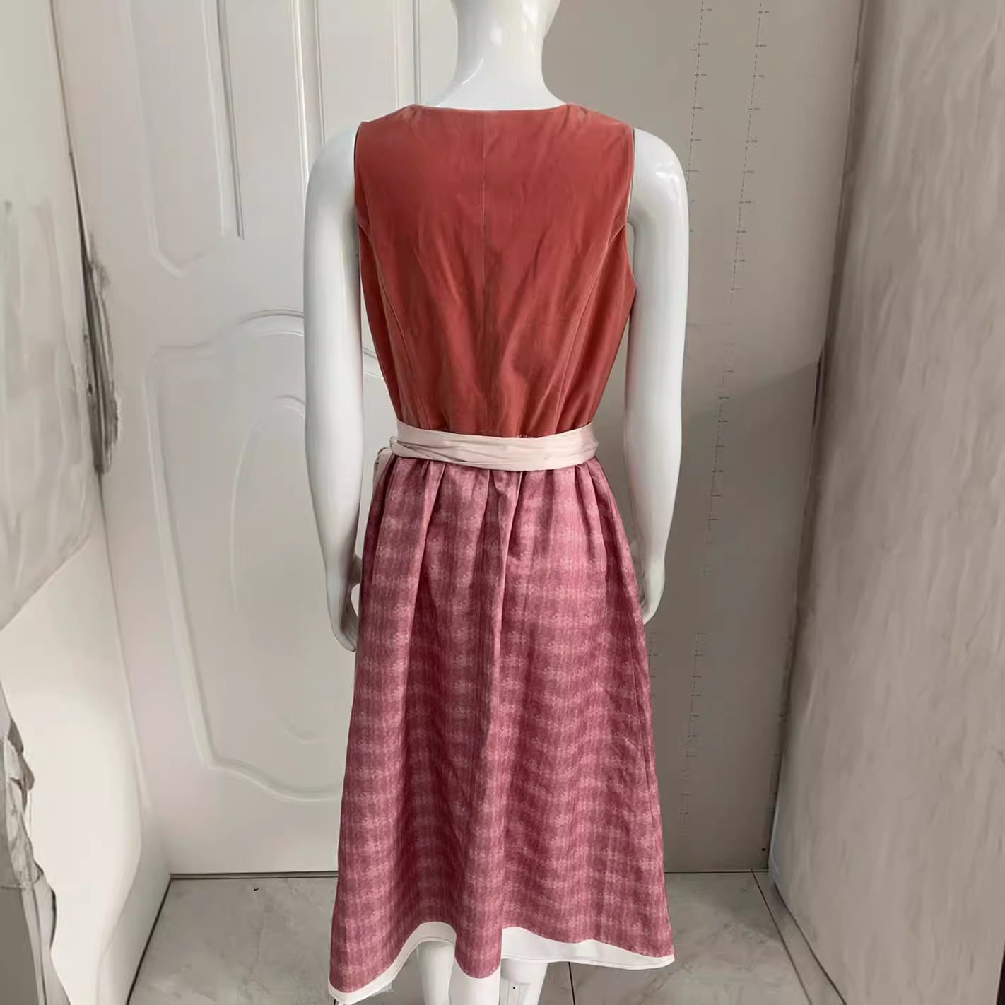 Women's Fashion German Brick Red Beer Suit
