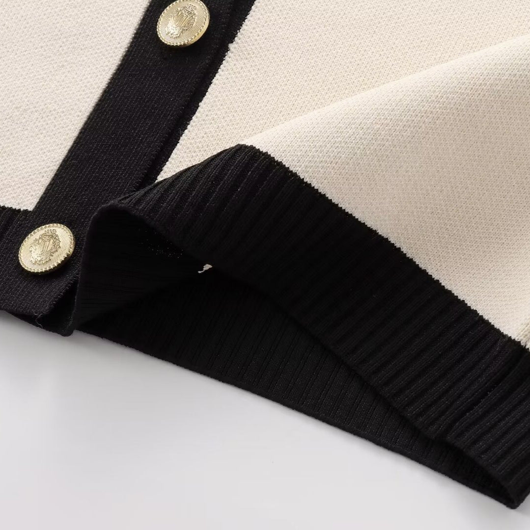 Fashion Color Contrast Round Neck Short Sleeve Knitted Cardigan