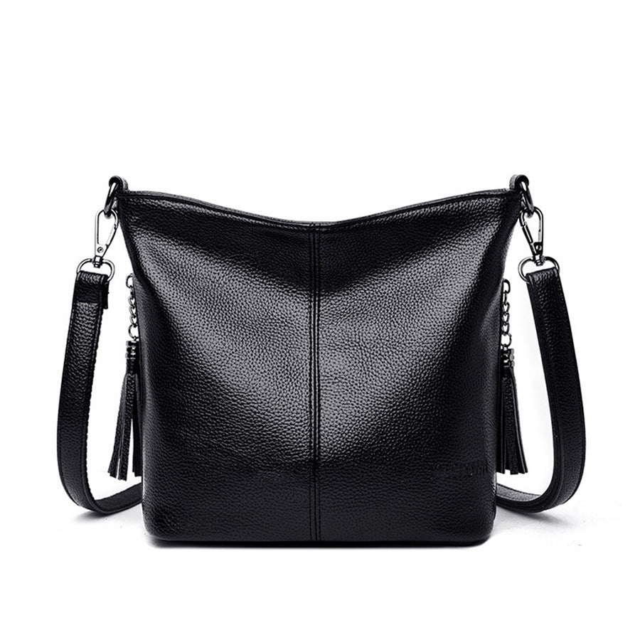 Womens Versatile High-Capacity Tassel Crossbody Bag