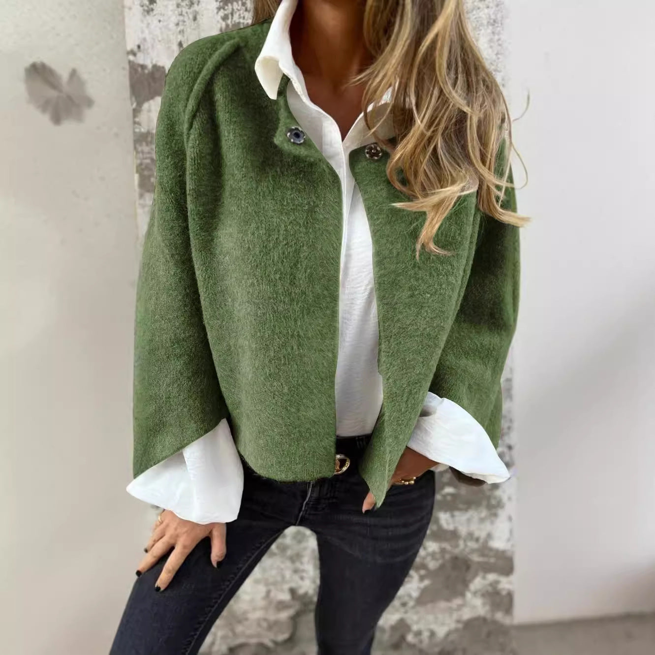 Lady's Bat-sleeve Cardigan Short Cashmere Coat