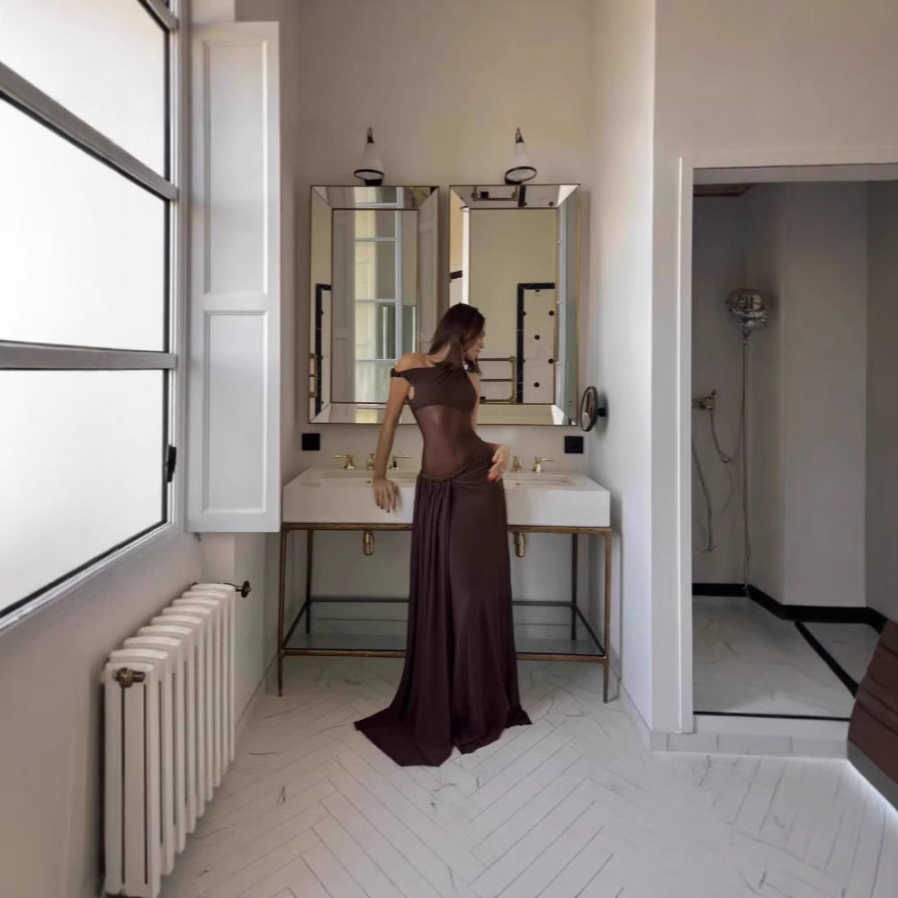 Asymmetrical Dress With A Slanted Neckline Off-the-Shoulder Design And A Tied Waist