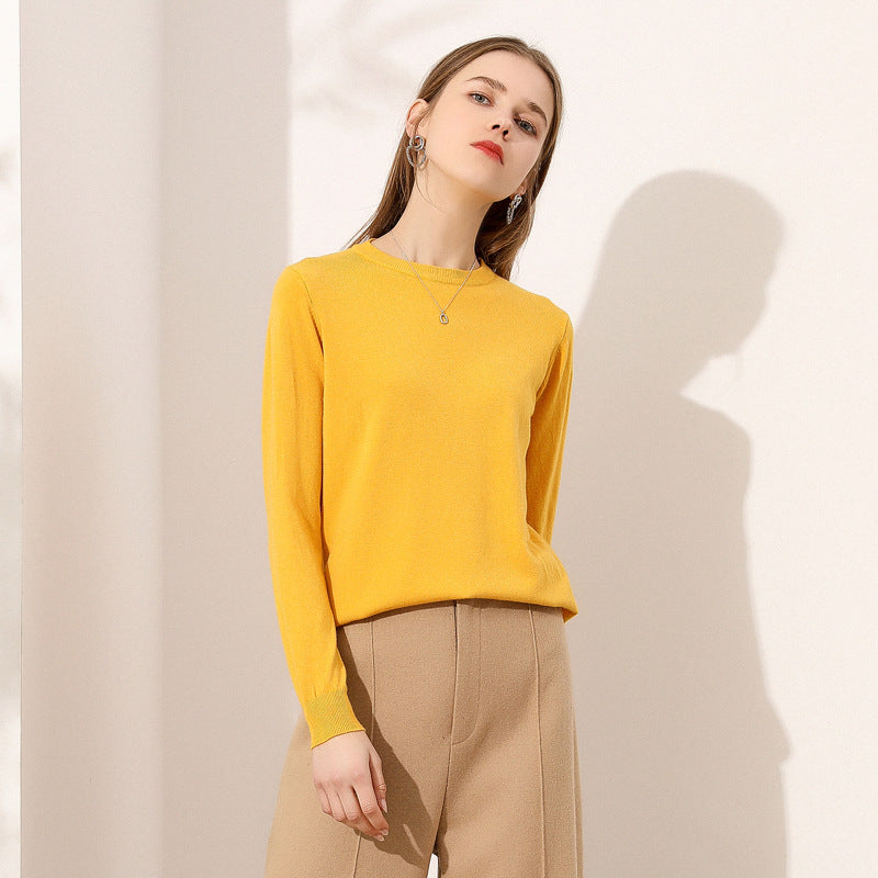 Lightweight Long-sleeve Crew-neck Wool Knit Sweater