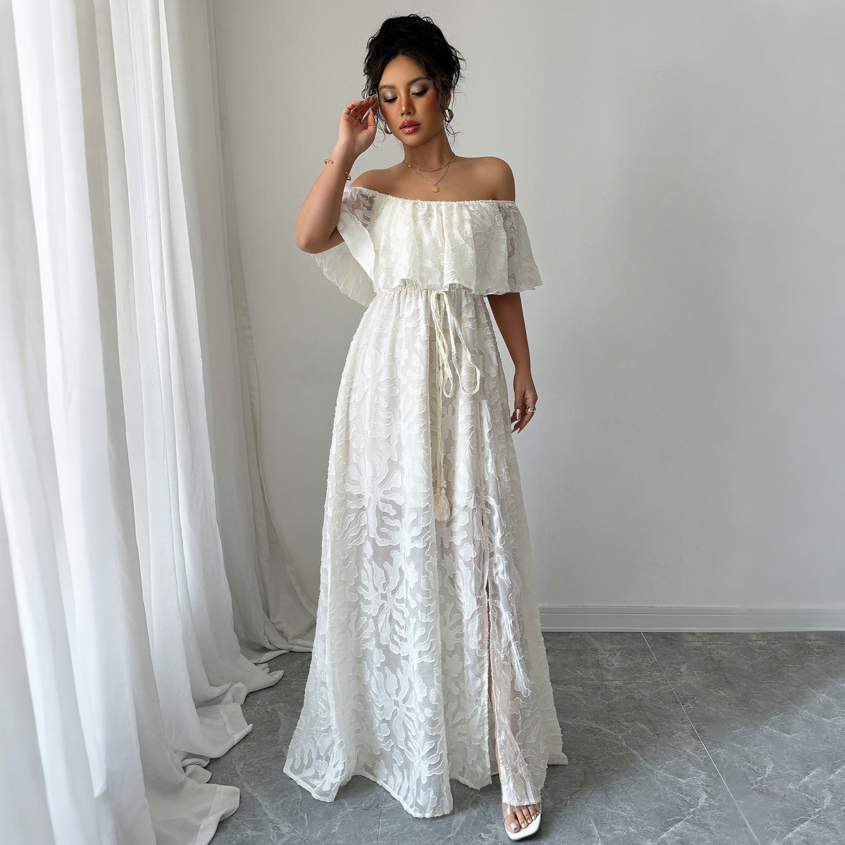European And American Elegant Style Off-shoulder Lace Dress