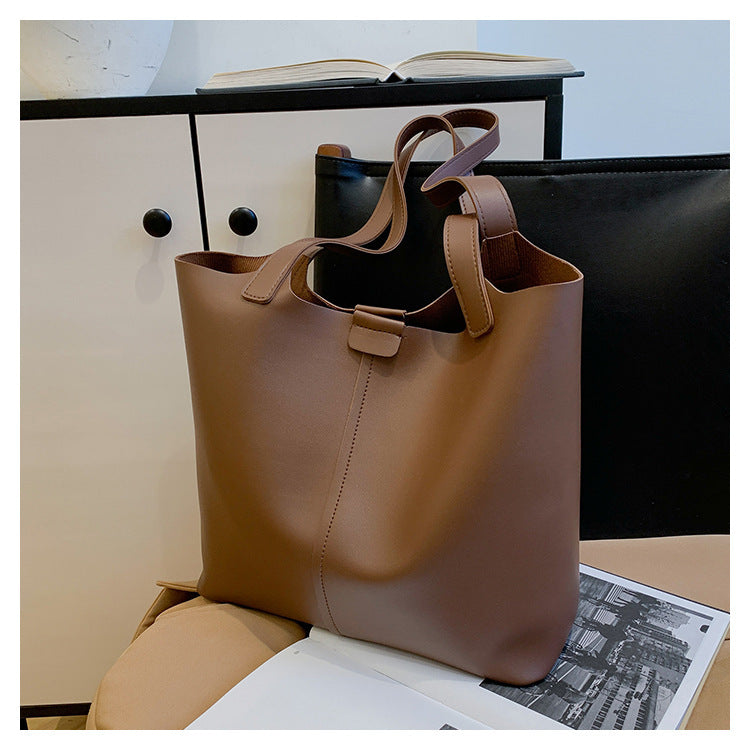 Fashionable And Versatile Commuter Shoulder Bag