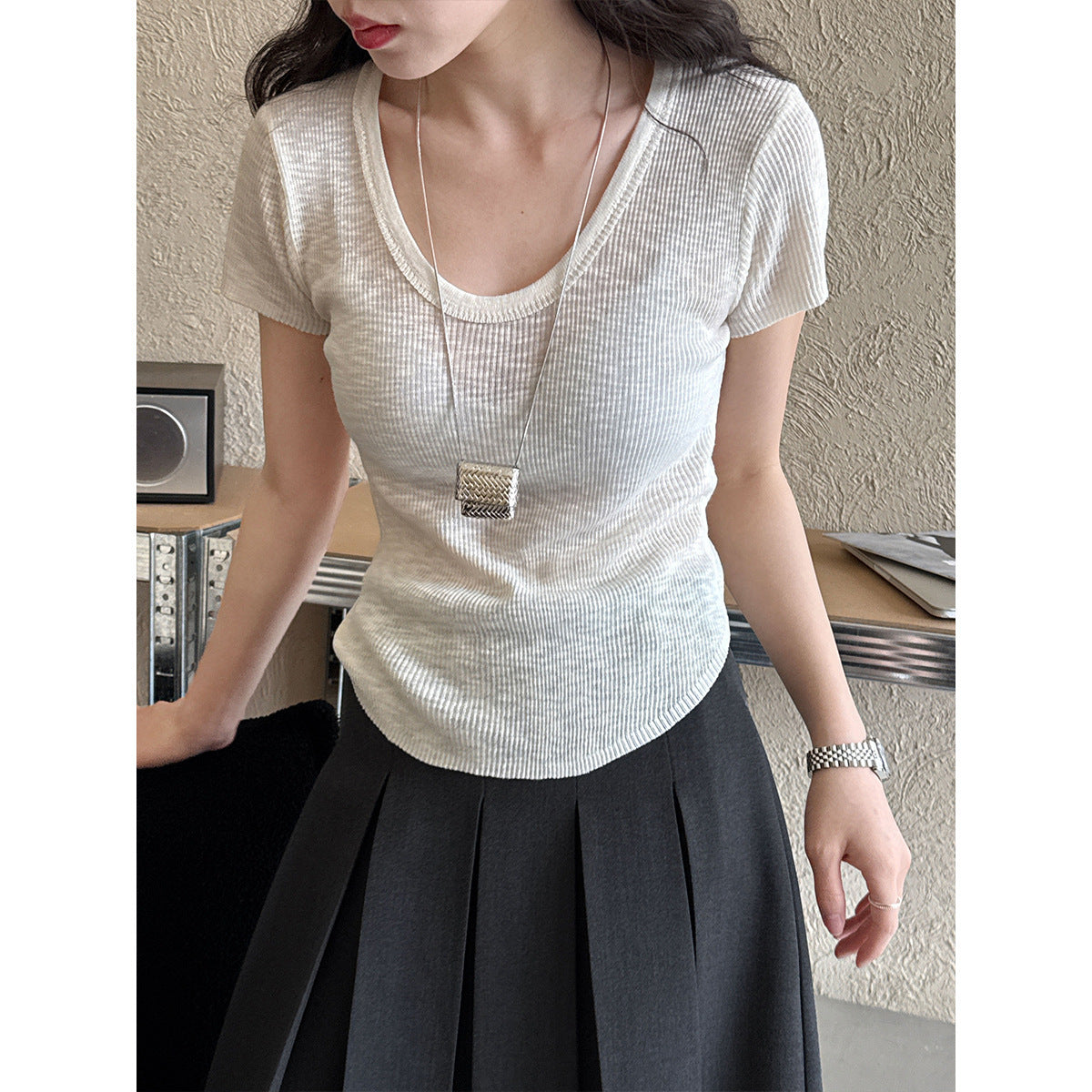 U-neck Shoulder Short Sleeved Women's Summer New Style Waist Cinching Slimming T-shirt