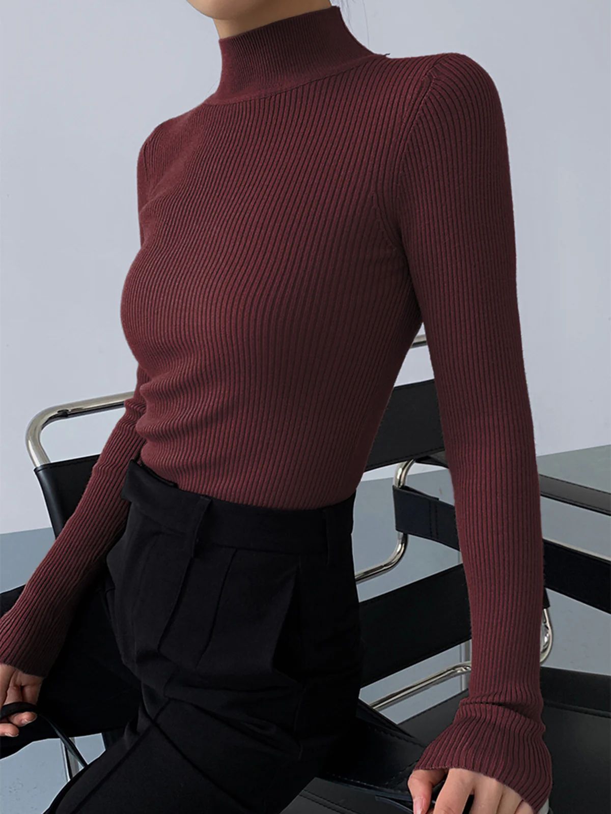 Fashionable Tight-Fit Crew-Neck Knitted Top
