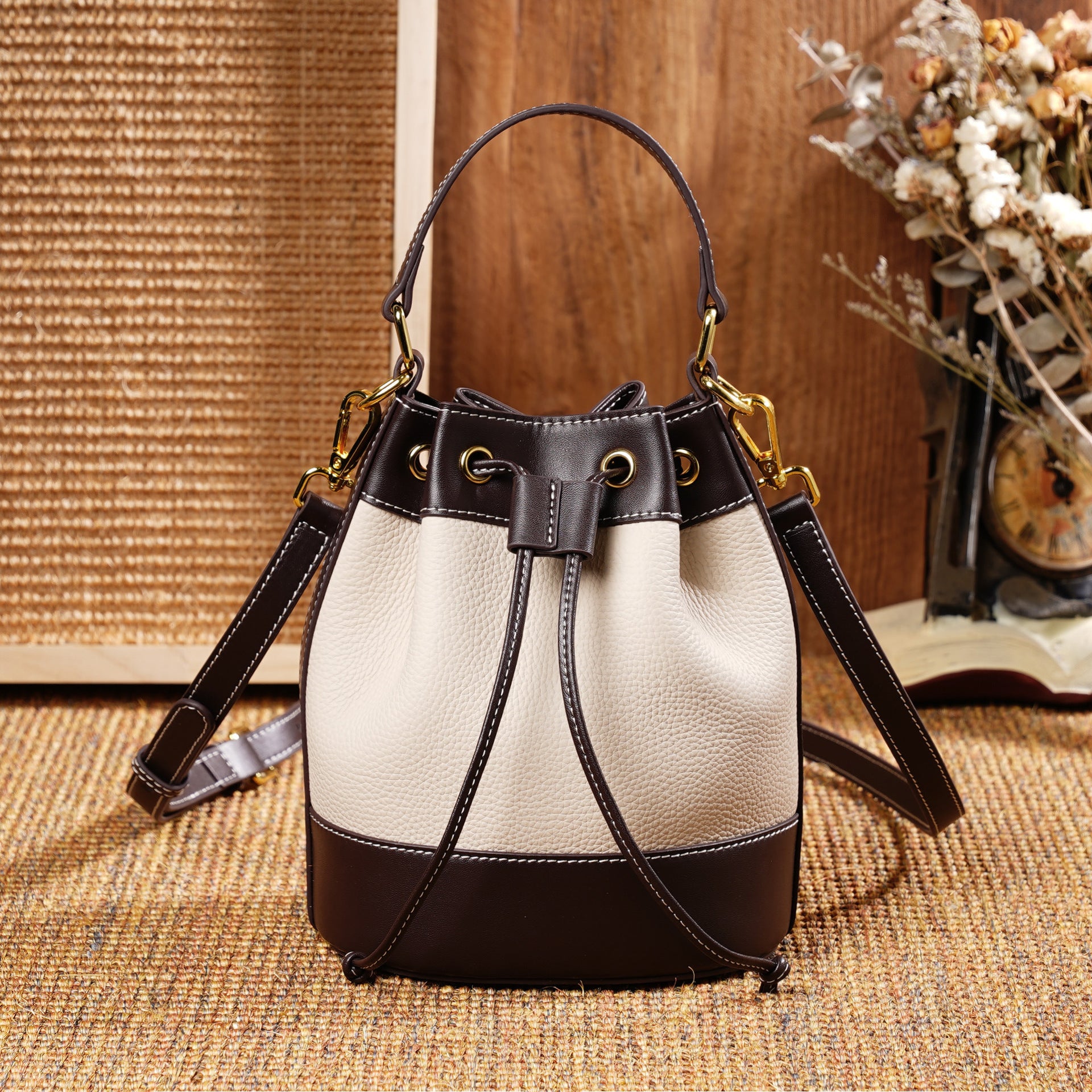 Fashion Casual All-match Retro Shoulder Bag