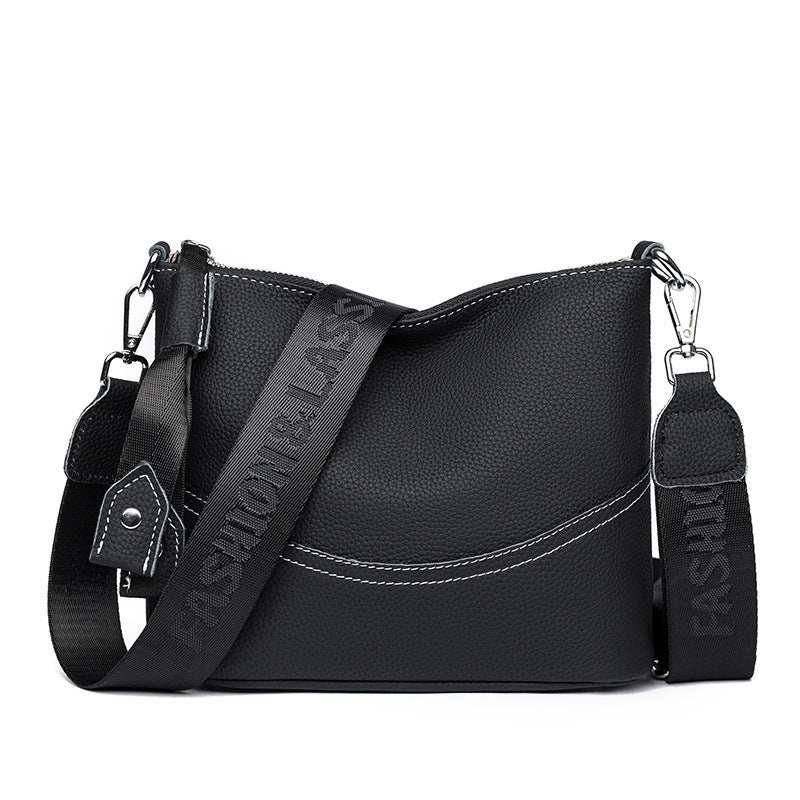 Fashionable And Versatile Simple Daily Commuter Crossbody Bag