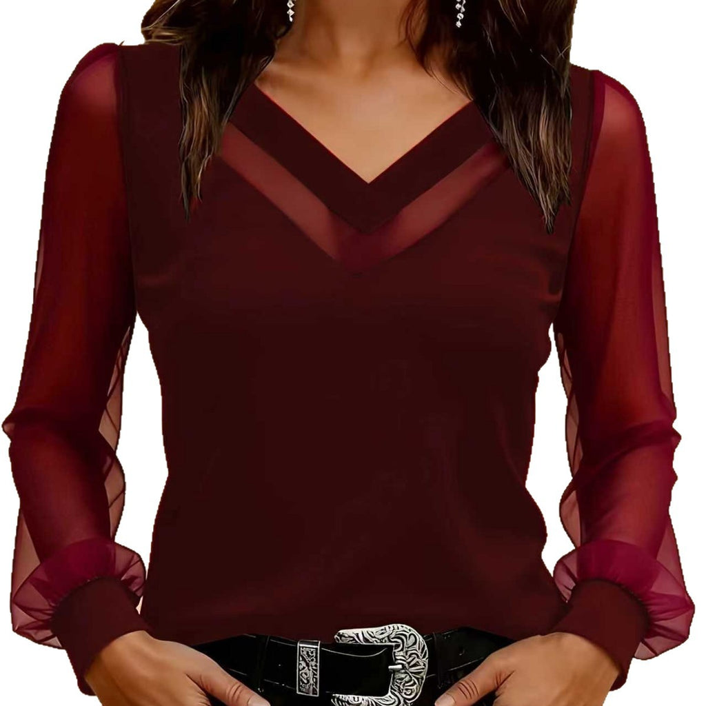 A Solid-color Mesh Sleeve Design Creates A Stylish