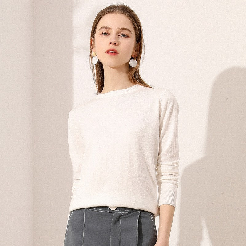 Lightweight Long-sleeve Crew-neck Wool Knit Sweater