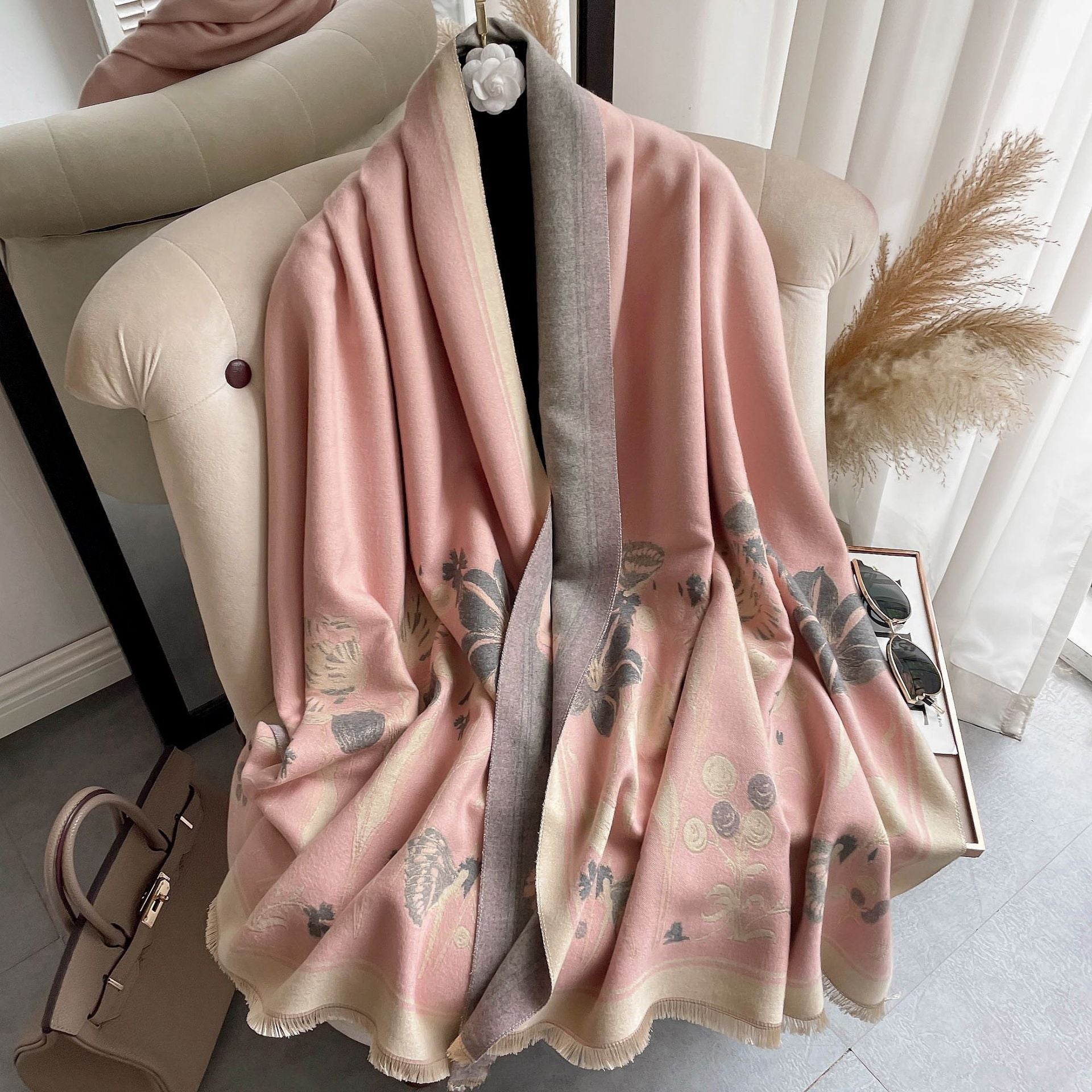 Autumn And Winter Cashmere-like Warm Jacquard Flower Decorative Air Conditioning Shawl
