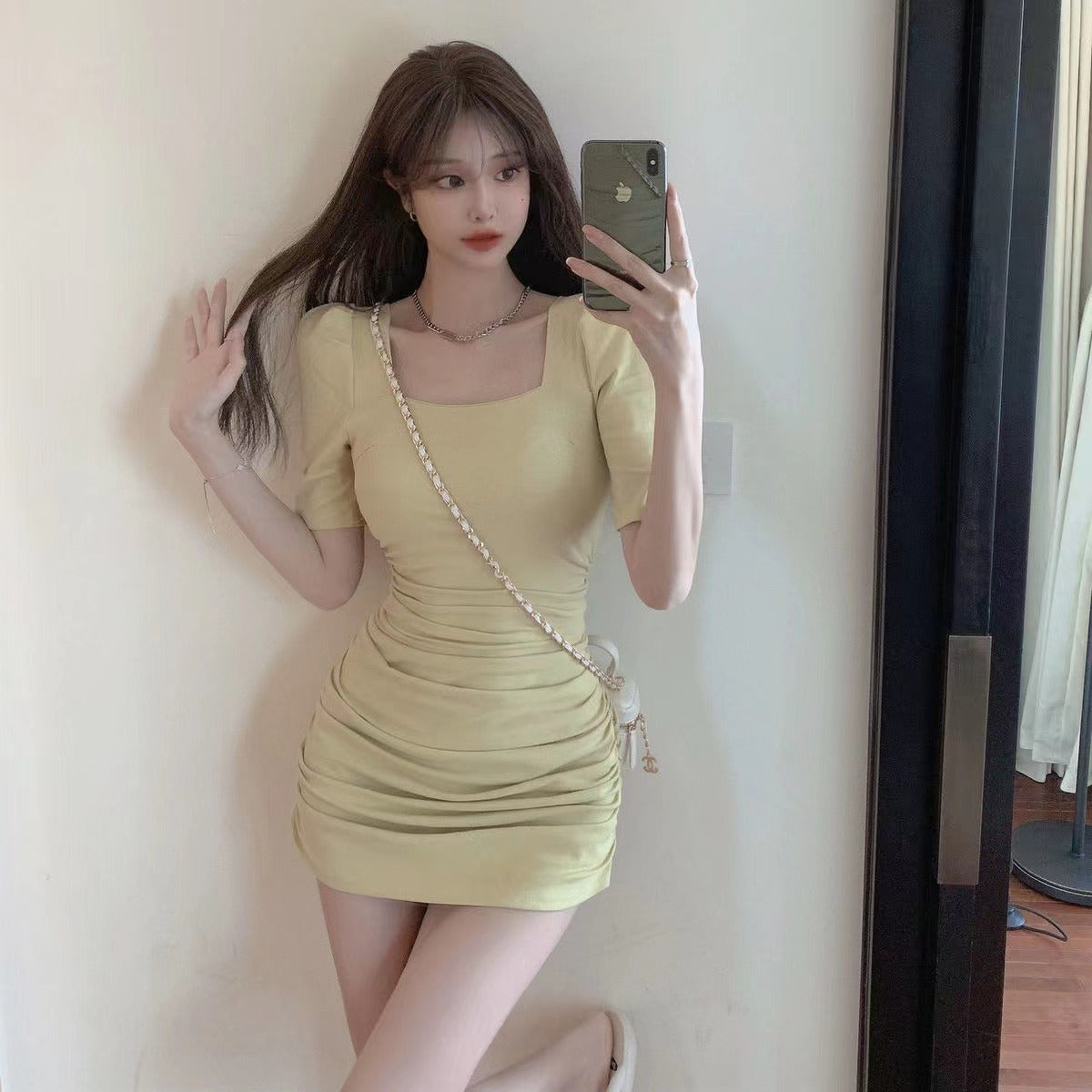 Pure Desire Style Square Collar Pleated Waist Tight Slimming Puff Sleeve Tight Dress