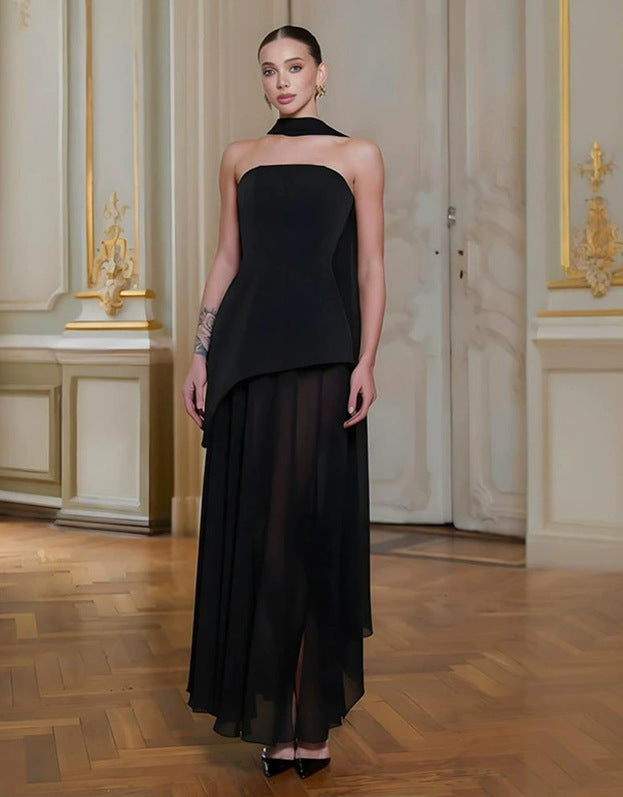 Solid-Color Strapless Dress With Fluttering Ties And A Slit