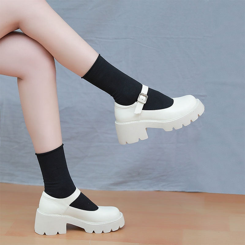 Womens Small Leather Shoes With Retro Japanese-Style Buckles